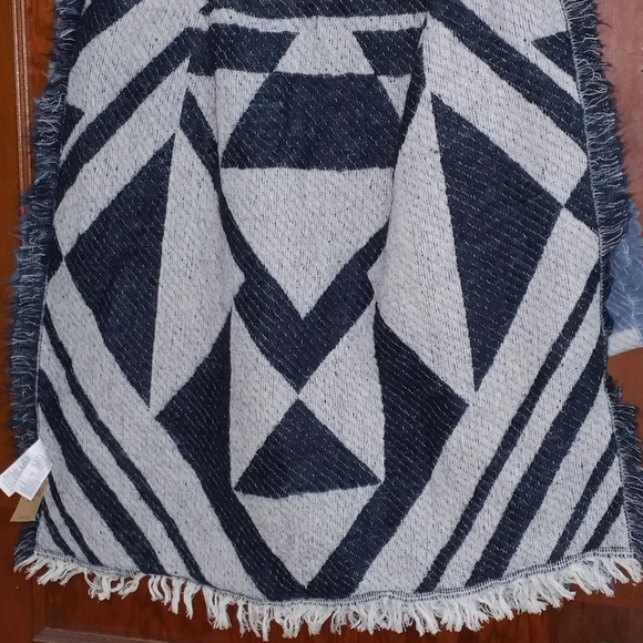 American Eagle Outfitters Aerie Scarf Blue - Picture 3 of 5